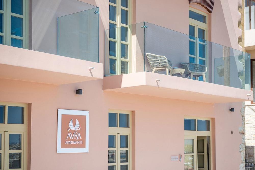 Avra Apartments Kolymbari Harbour Exterior foto